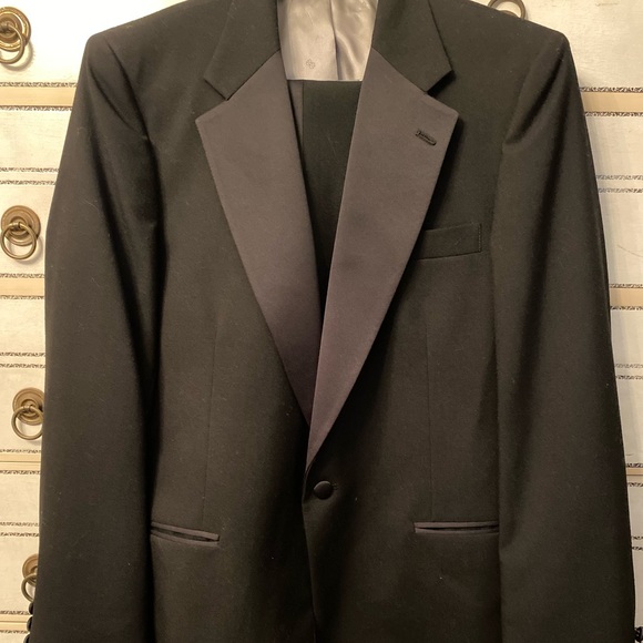 Bill Blass Tuxedo